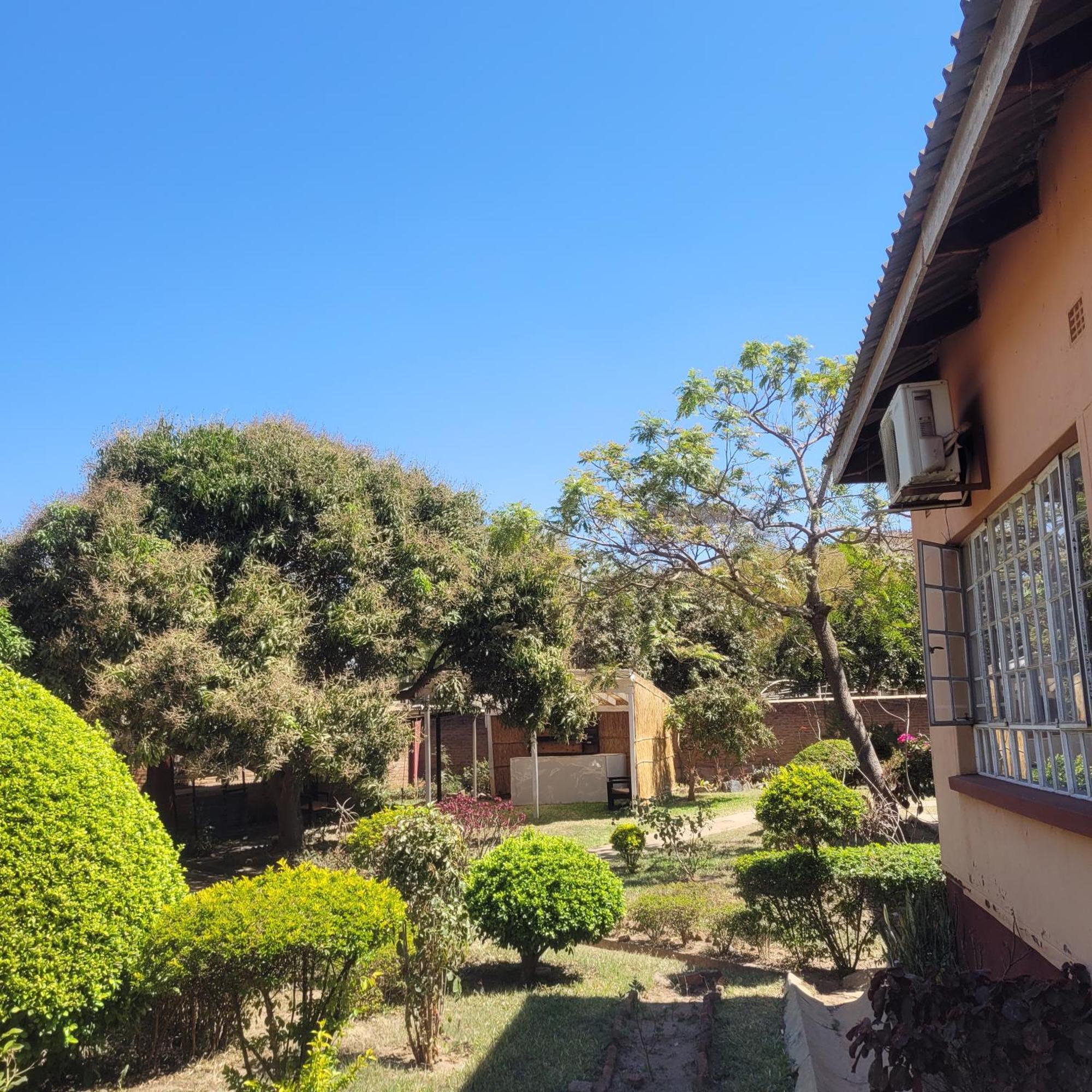 Quest Bed and Breakfast Lilongwe Eksteriør billede